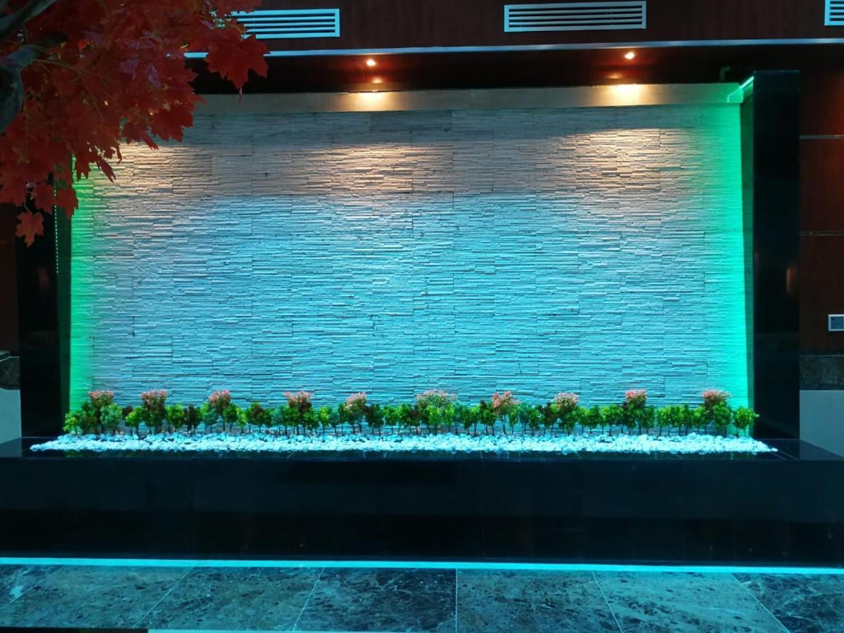 فندق لافيرا ان Lavera Inn Hotel Рияд Екстериор снимка